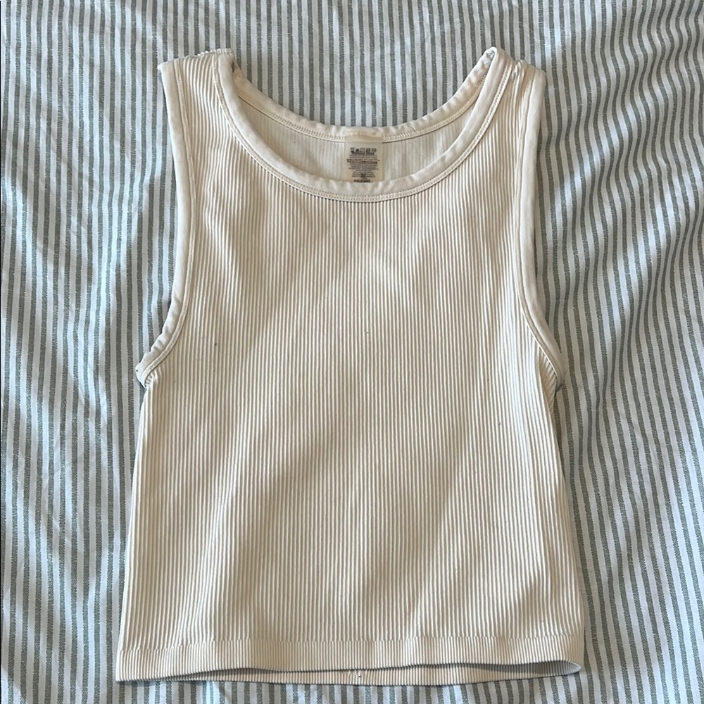 Aritizia Sundays best sinchseamless tank